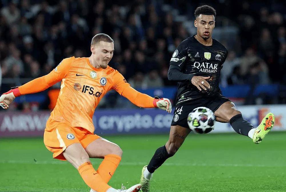 米兰体育 罗西尼尔更喜欢约根森，是因为他的出球比桑切斯好